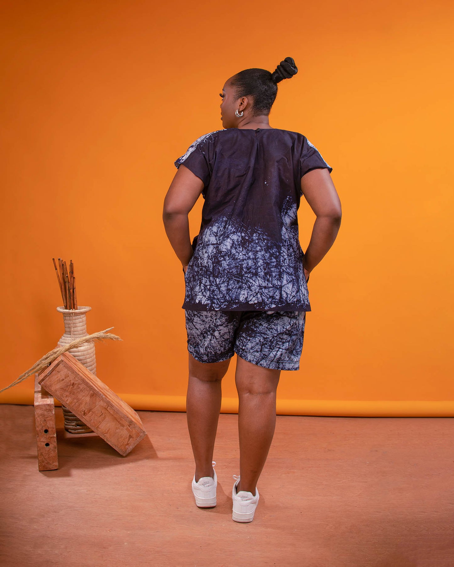 OLOYE SHORTS SET